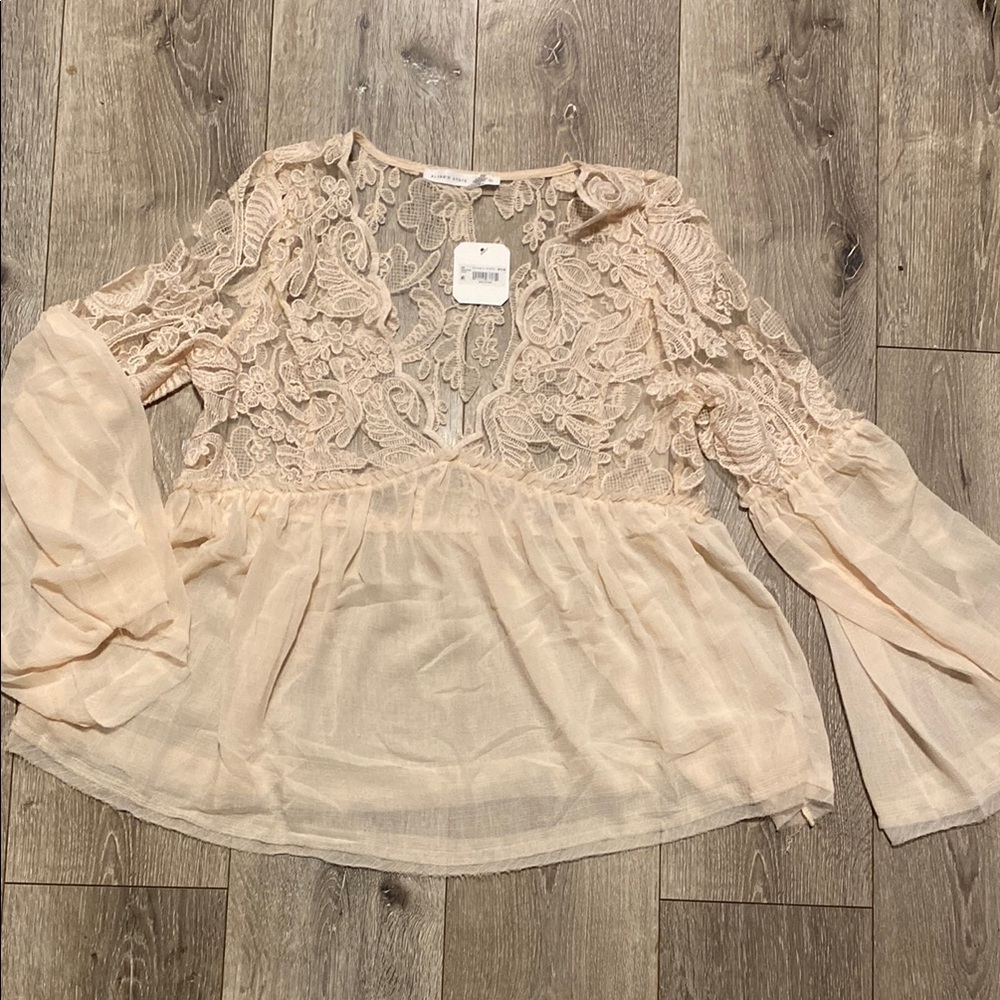 Elegant Lace Blouse in Cream